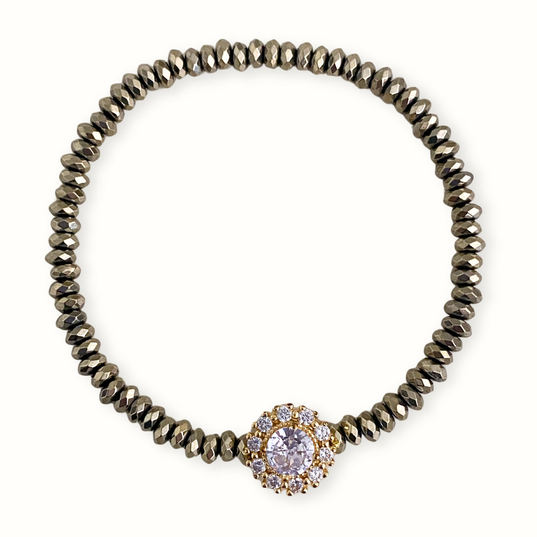 Brazalete de hematita con separador de chapa de oro y zirconia