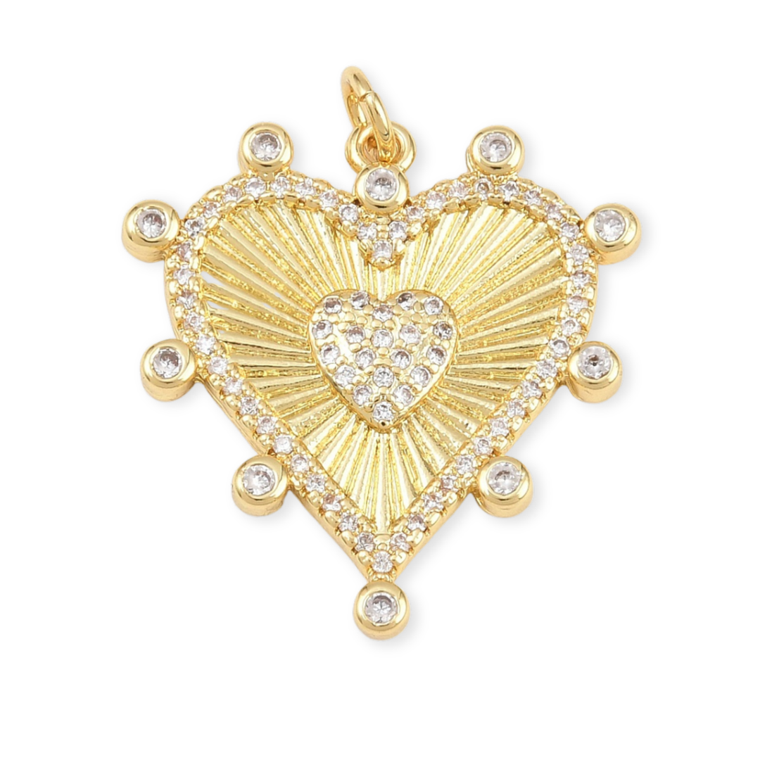 Dije de corazón de chapa de oro con zirconia
