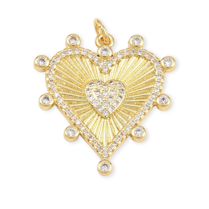 Dije de corazón de chapa de oro con zirconia