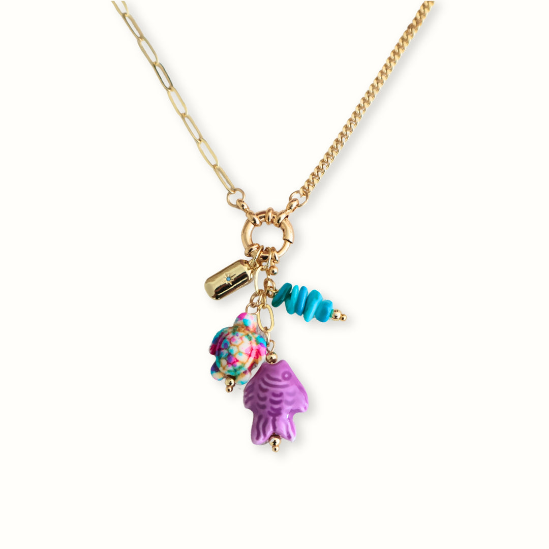 Collar Tulúm con tortuga de magnesita y piedra turquesa