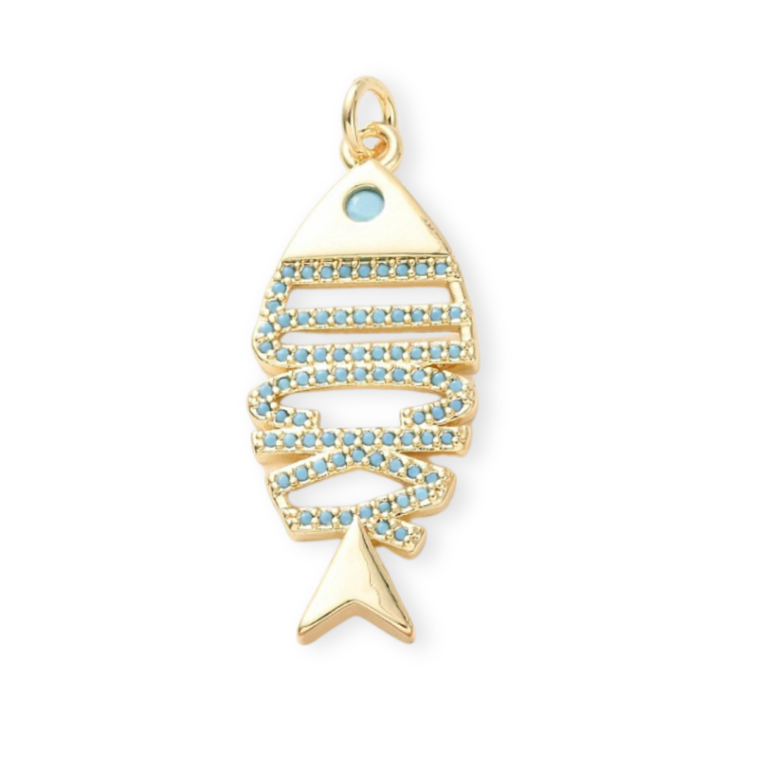 Dije de pez de chapa de oro con zirconia
