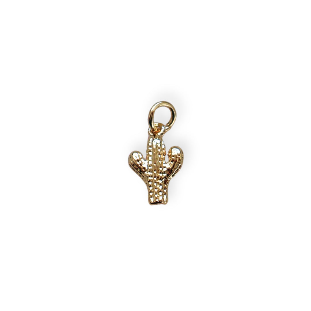 Dije cactus dorado en chapa de oro