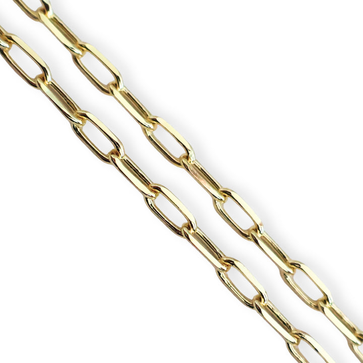 Perspectiva 1 Cadena de chapa de oro con broche circular elegante y brillante