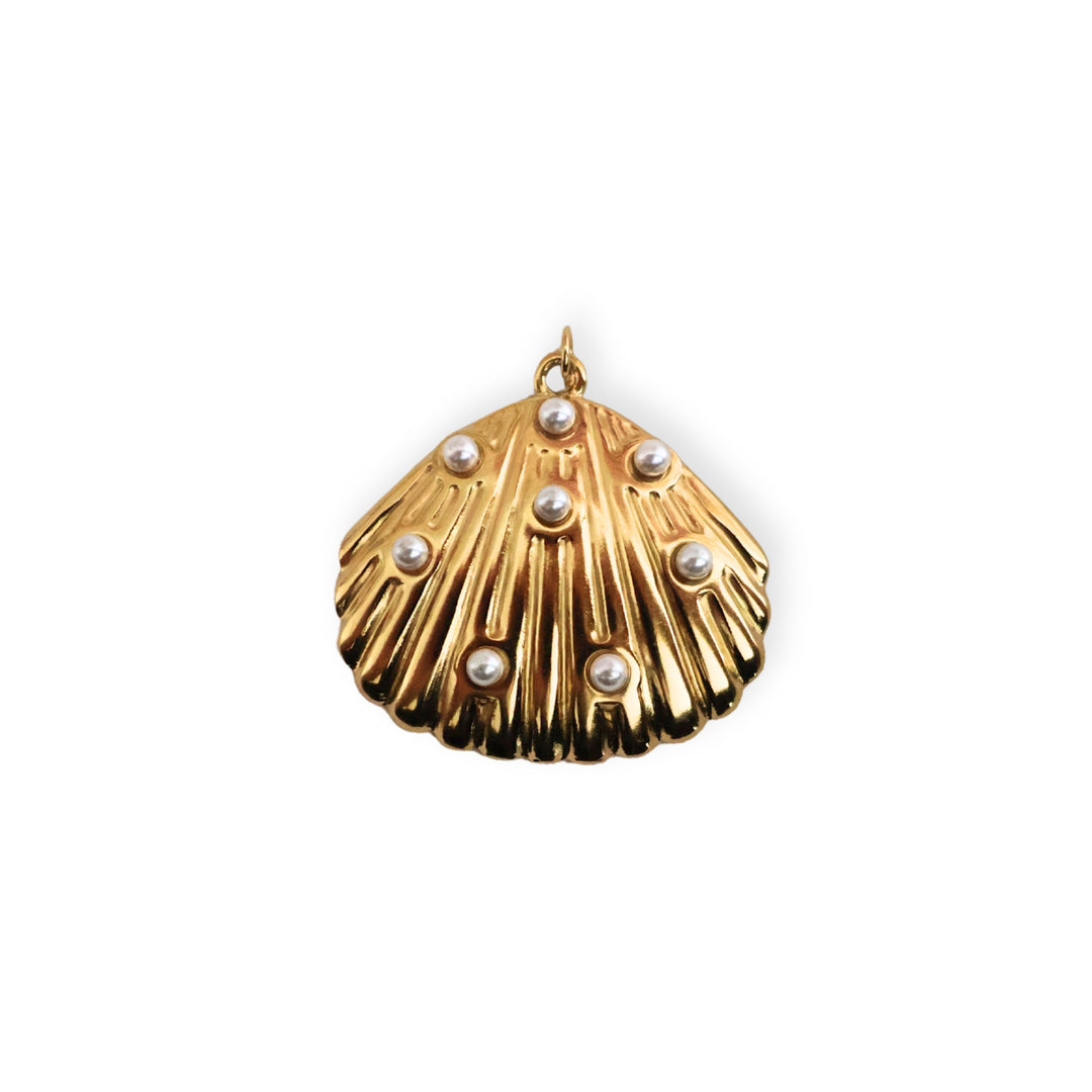 Dije de acero inoxidable en forma de concha marina con perlas sintéticas decorativas