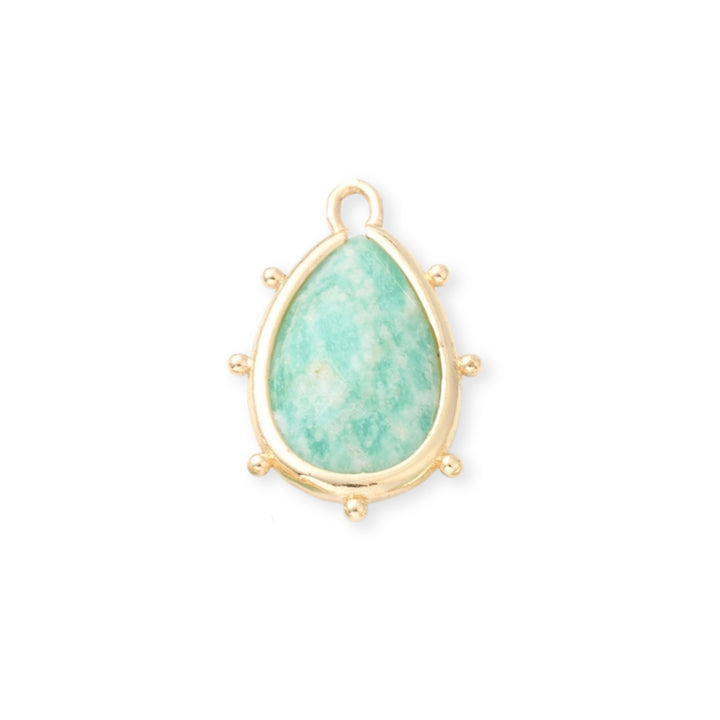 Dije de gota de amazonita con base de chapa de oro
