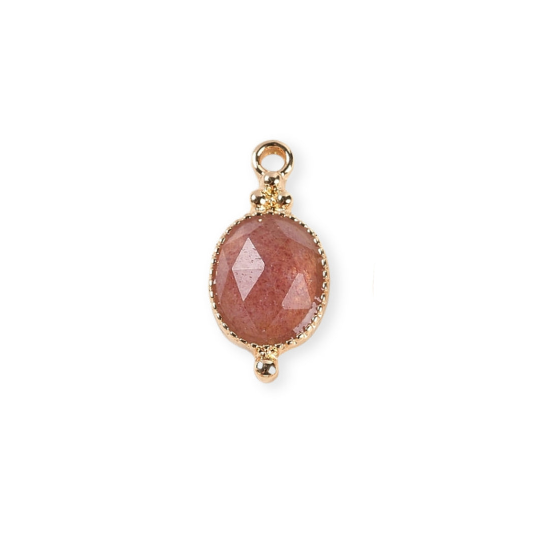 Dije en forma de gota de cuarzo fresa con base de chapa de oro