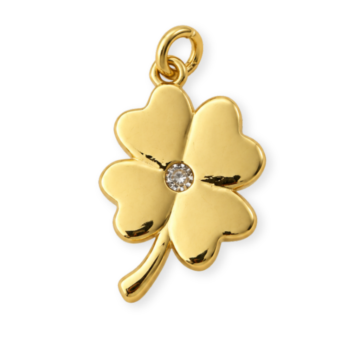 Dije en forma de trébol de chapa de oro con zirconia al centro