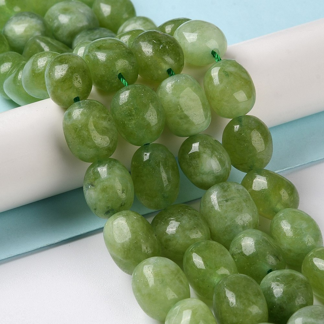 Tira de cuentas de jade natural ovalado de 13 × 10 mm para joyería