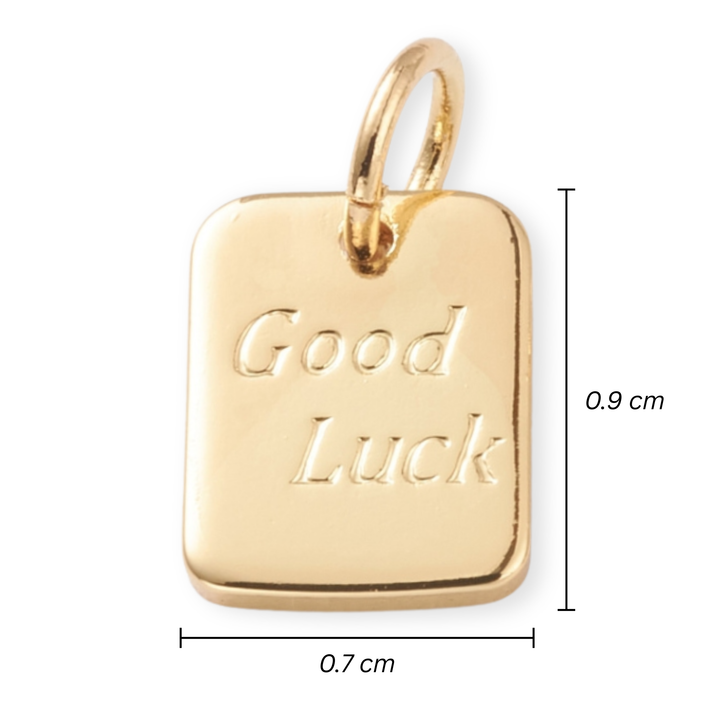 Medidas para Dije rectangular Good Luck de chapa de oro