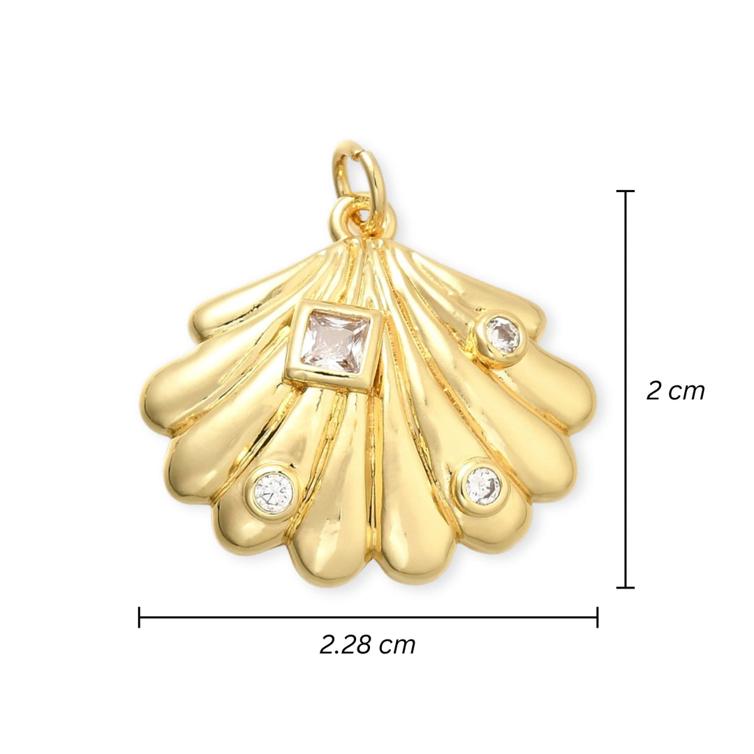 Medidas para Dije en forma de concha de chapa de oro con zirconias brillantes decorativas