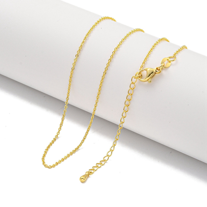 Cadena de chapa de oro de 45.4 cm con extensión y broche dorado