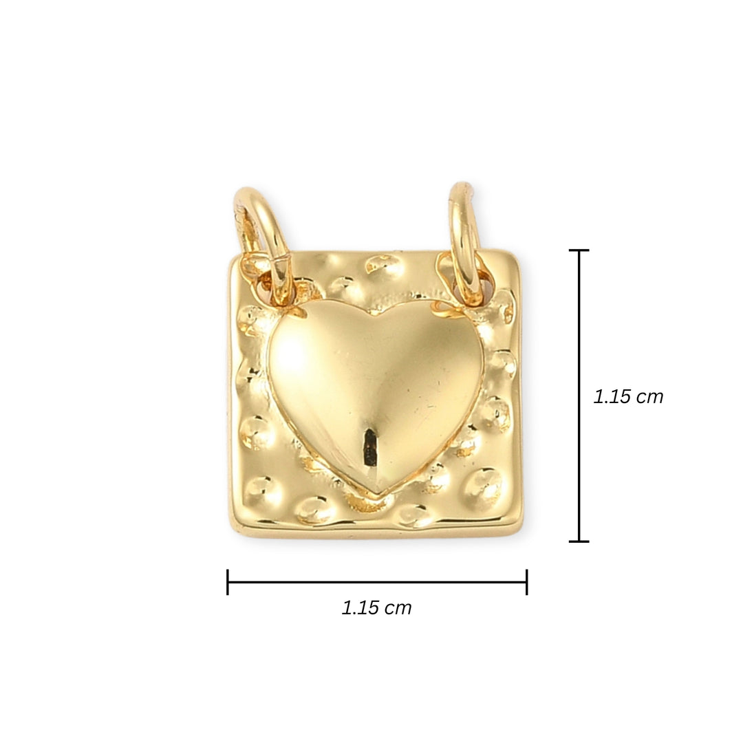 Medidas para Dije cuadrado de corazón de chapa de oro
