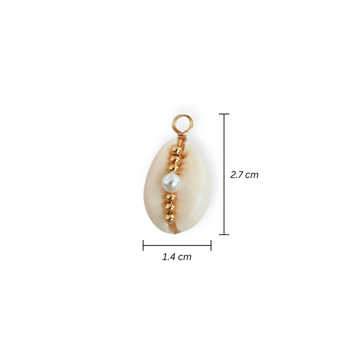Medidas para dije en forma de caracol de concha con perla sintética y detalle dorado