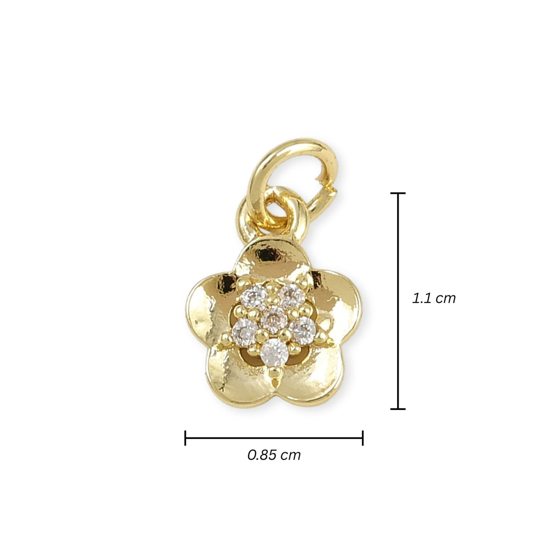 Medidas para Dije de flor de chapa de oro con zirconia