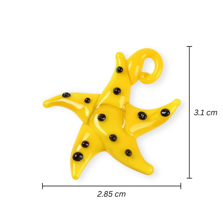Medidas para Dije artesanal de murano amarillo en forma de estrella de mar con puntos negros