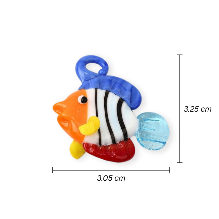Medidas para Dije de murano en forma de pez, colores blanco, azul oscuro, rojo, naranja y amarillo