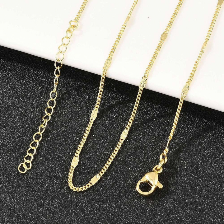 Detalles de Cadena de chapa de oro con broche perico dorado