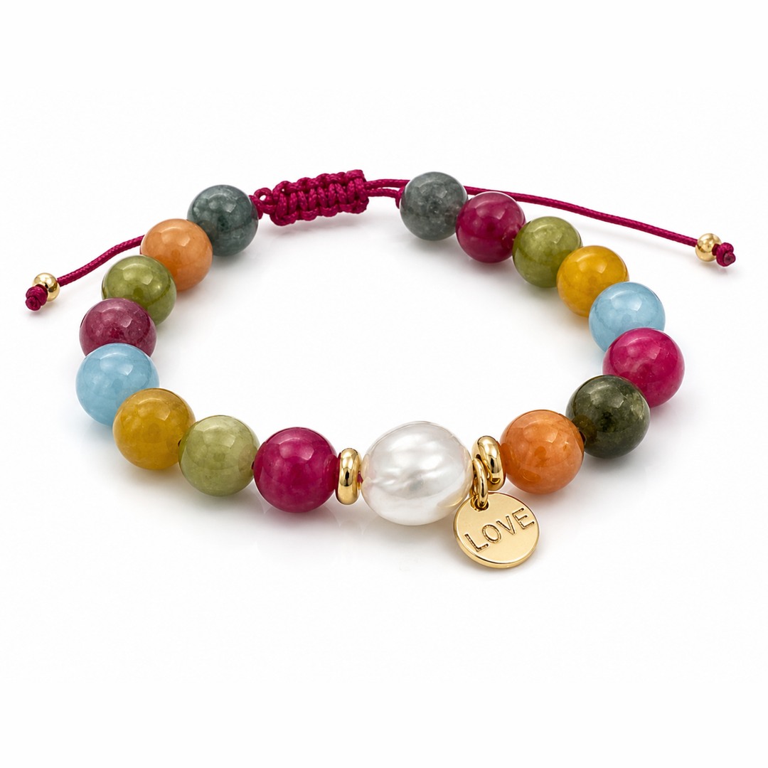 Detalles de Pulsera Love ajustable con jade, perla de río y dije Love de chapa de oro