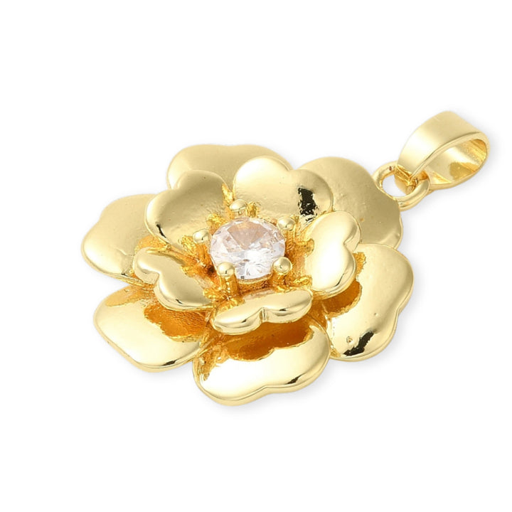 Detalles de Dije dorado en forma de flor con zirconia al centro