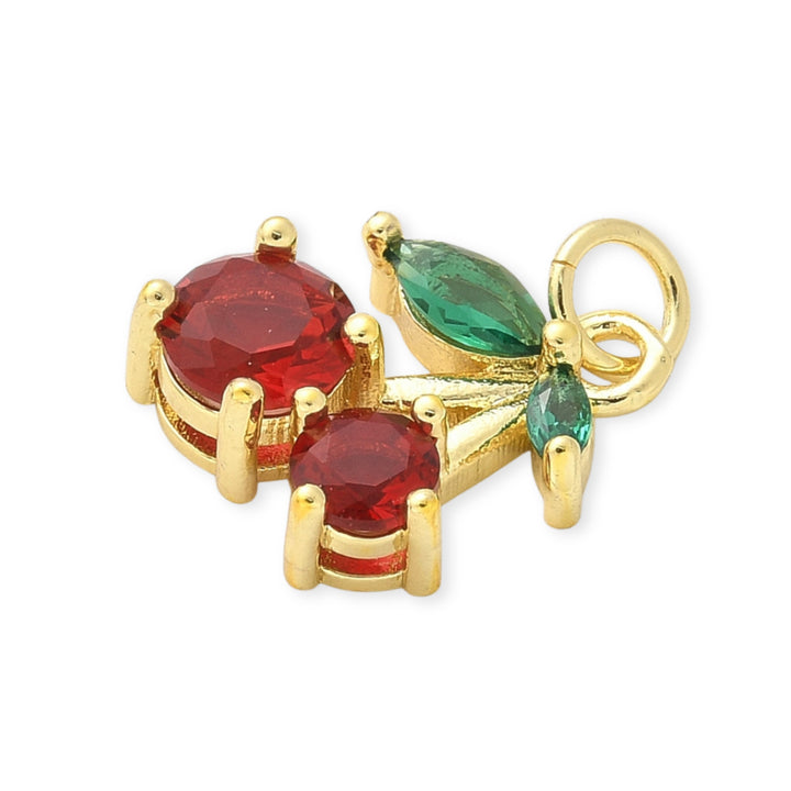 Detalles de Dije en forma de cereza dorada con zirconia brillante