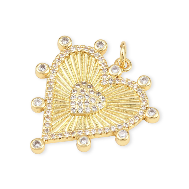 Detalles de Dije de corazón de chapa de oro con zirconia