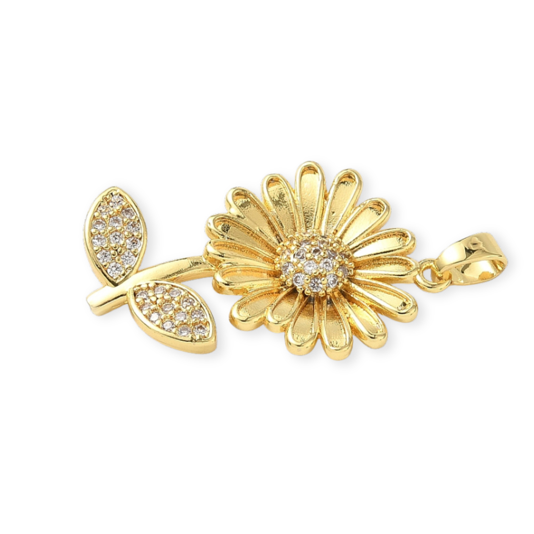 Detalles de Dije de flor de chapa de oro con zirconia