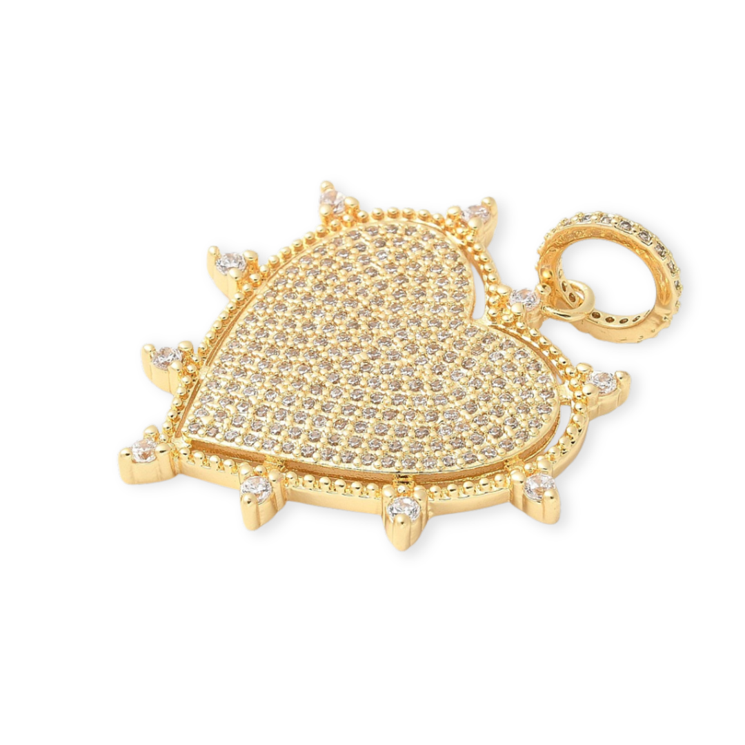 Detalles de Dije de corazón de chapa de oro con zirconia