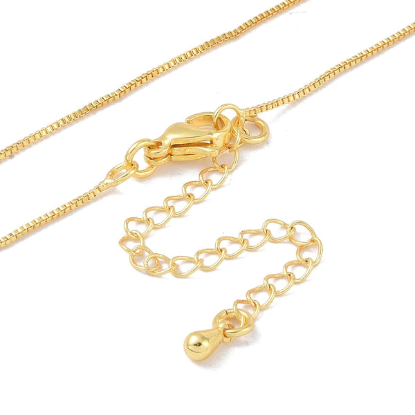 Cadena de chapa de oro